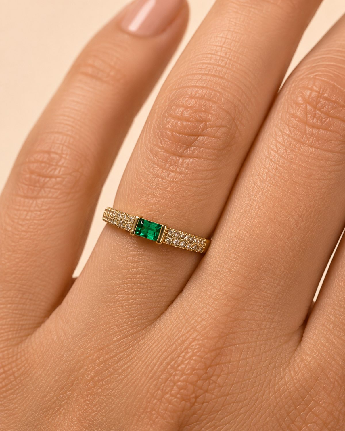 Emerald Pavé Adjustable Ring