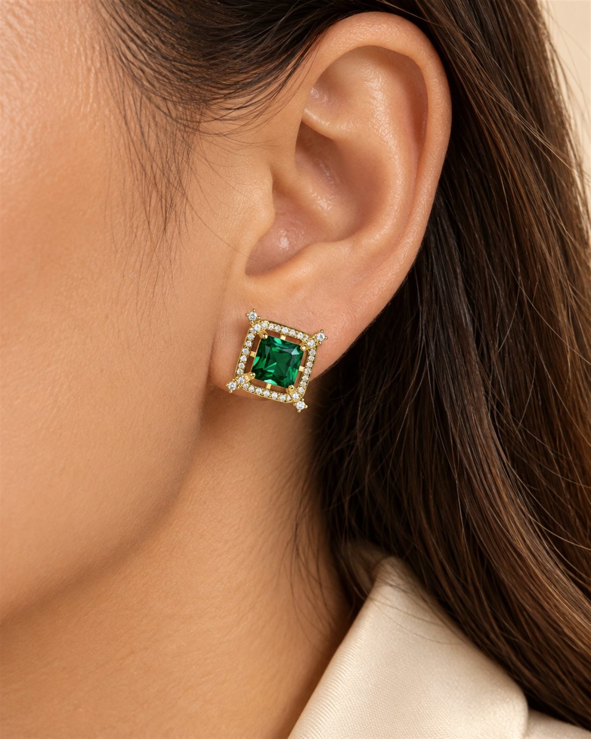  Green Radiance Square Stud Earrings