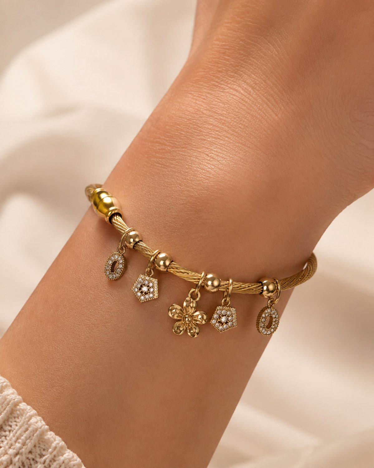 Golden Crystal Flower Charm Cable Bracelet