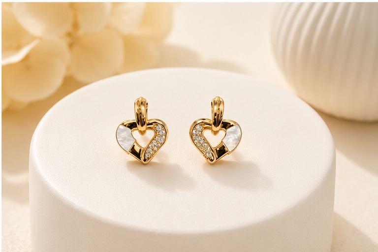 Heart Pearl Crystal Earrings