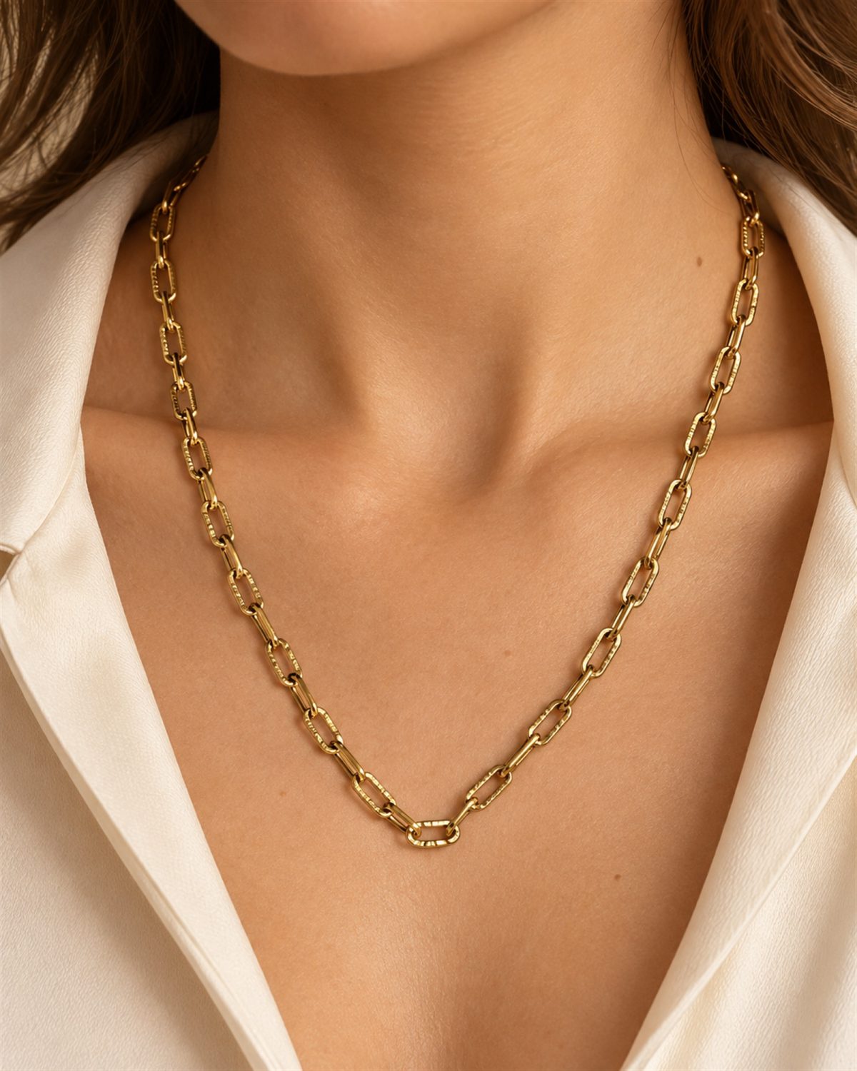 Textured Paperclip Chain Necklace